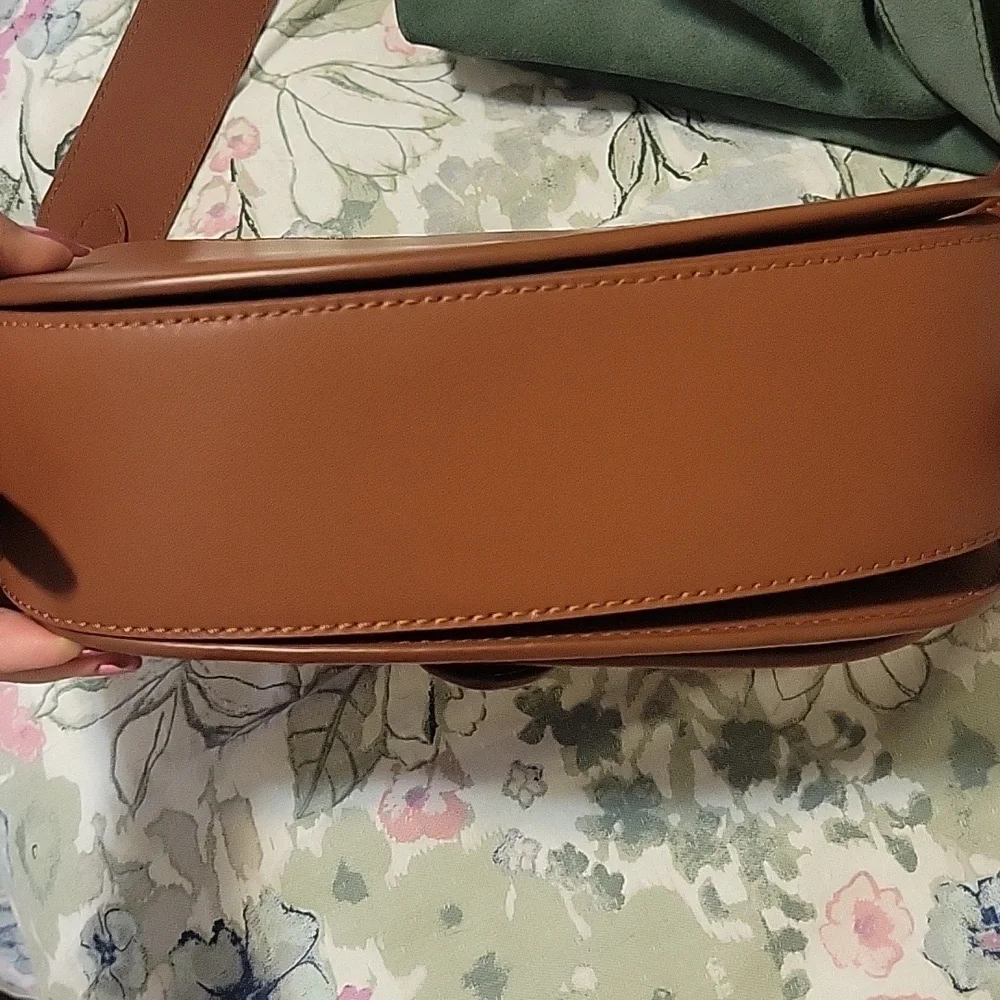 Talbots Saddle Purse - Picture 8 of 9